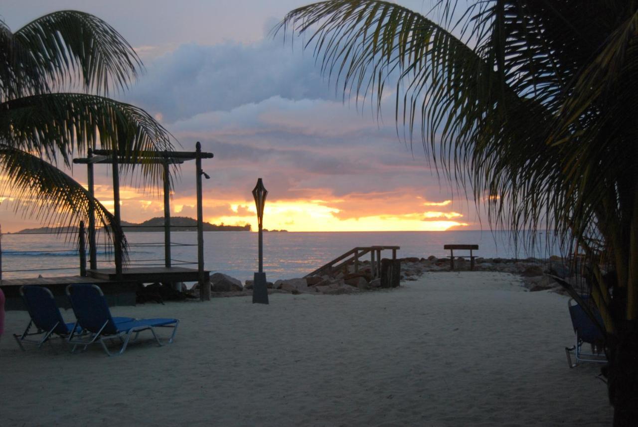 The Islander Hotel Grand Anse  Exterior photo