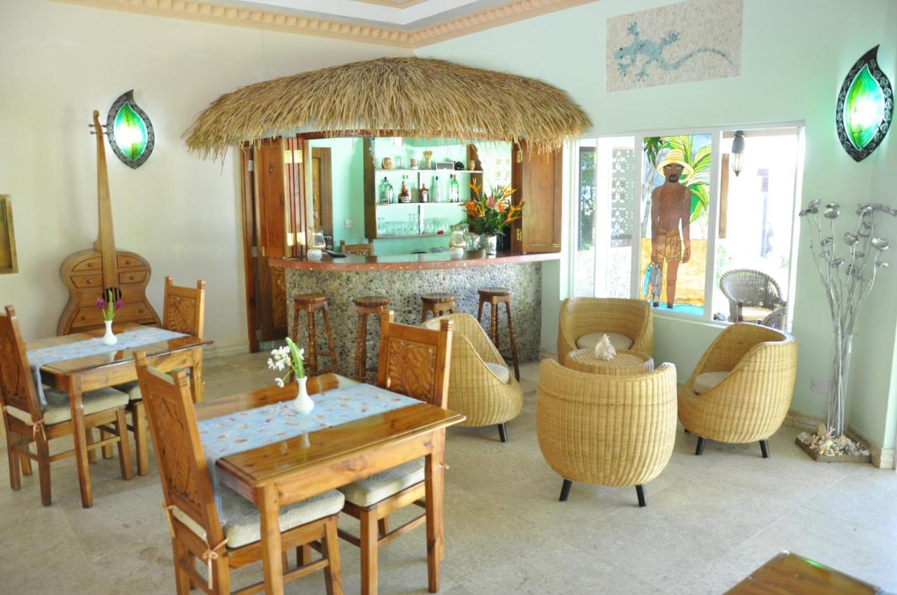 The Islander Hotel Grand Anse  Exterior photo