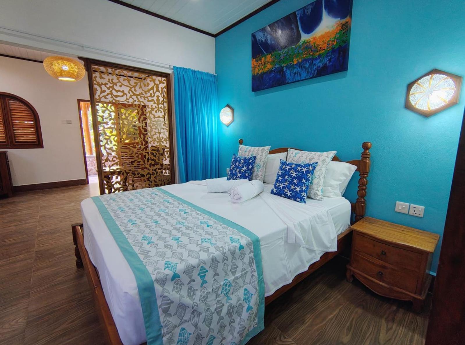 The Islander Hotel Grand Anse  Exterior photo