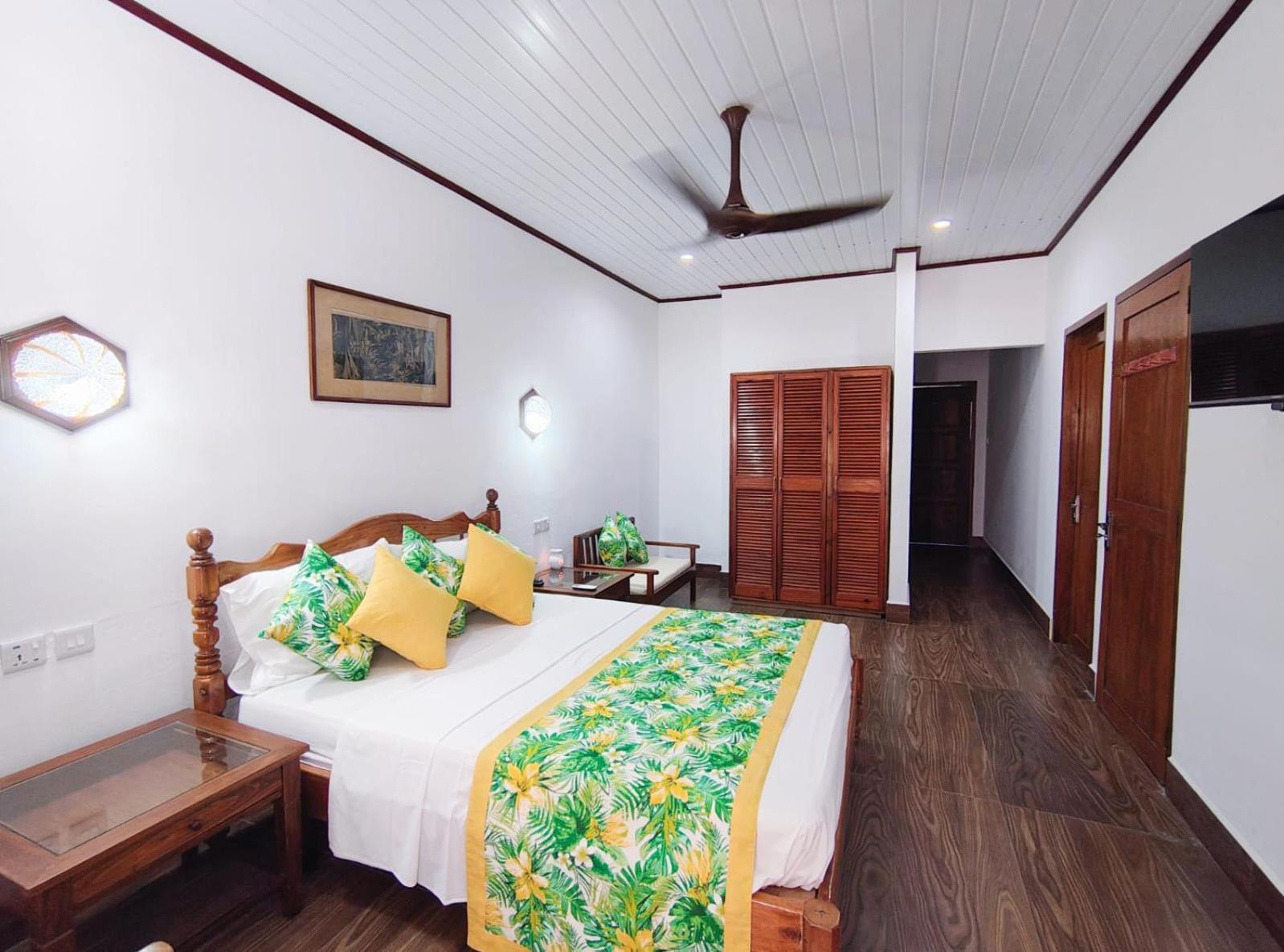 The Islander Hotel Grand Anse  Exterior photo